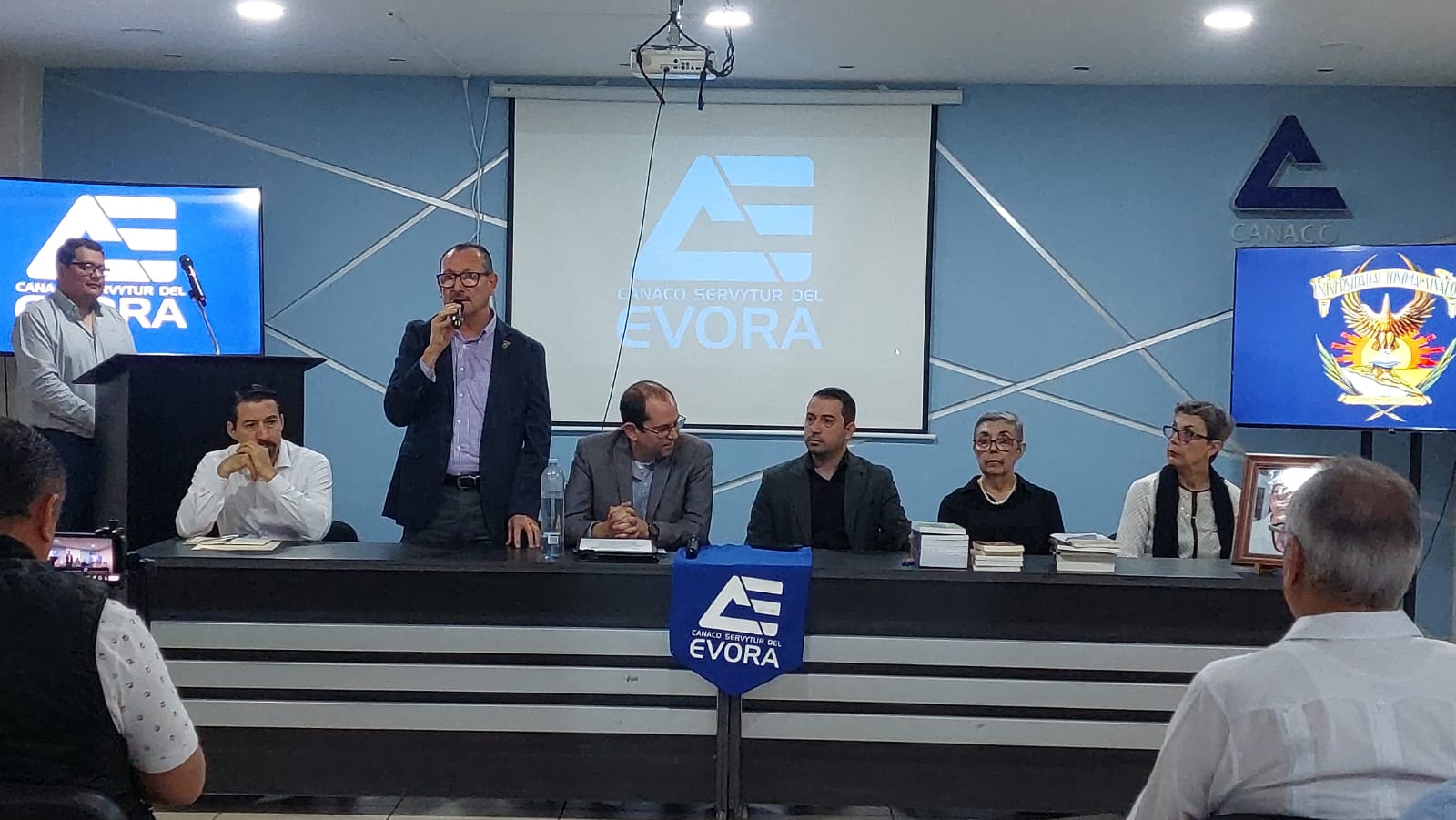 UAS y Canaco firman convenio en Salvador Alvarado, Sin.