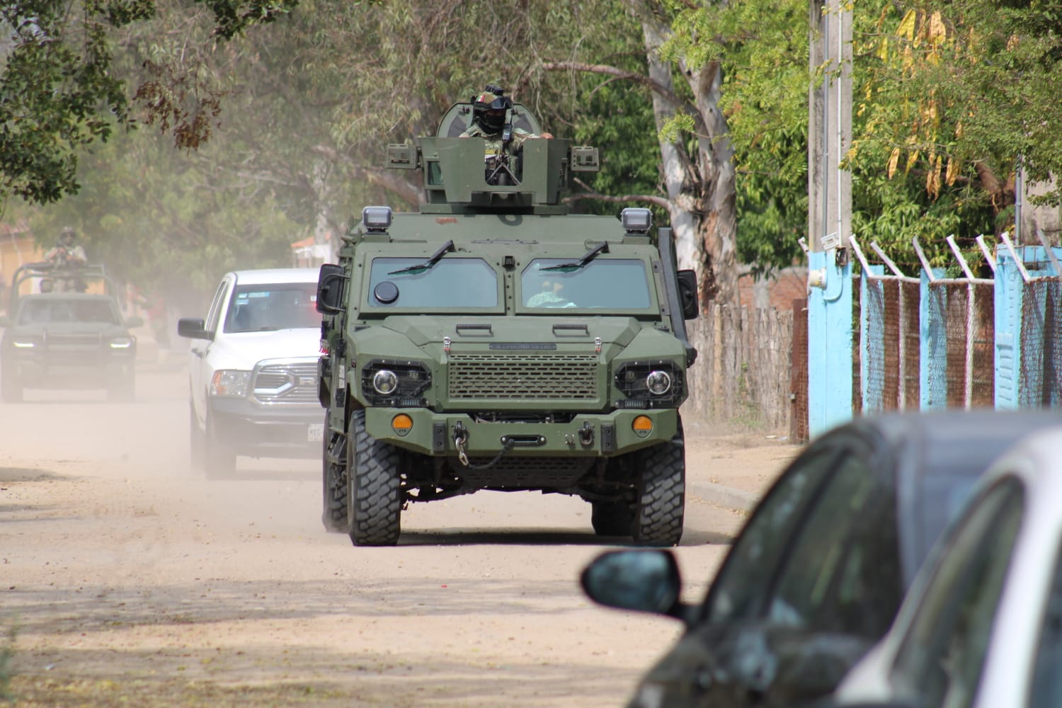 Unidad blindada del Ejercito Mexicano en El Verde, Concordia, Sinaloa