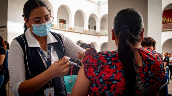 Ayuntamiento de Culiacán celebra jornada de vacunación contra el sarampión