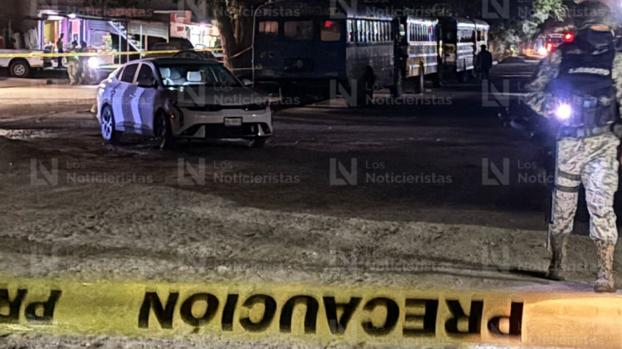 Aseguran vehículo con una granada al interior tras balacera en Villa Juárez, Navolato