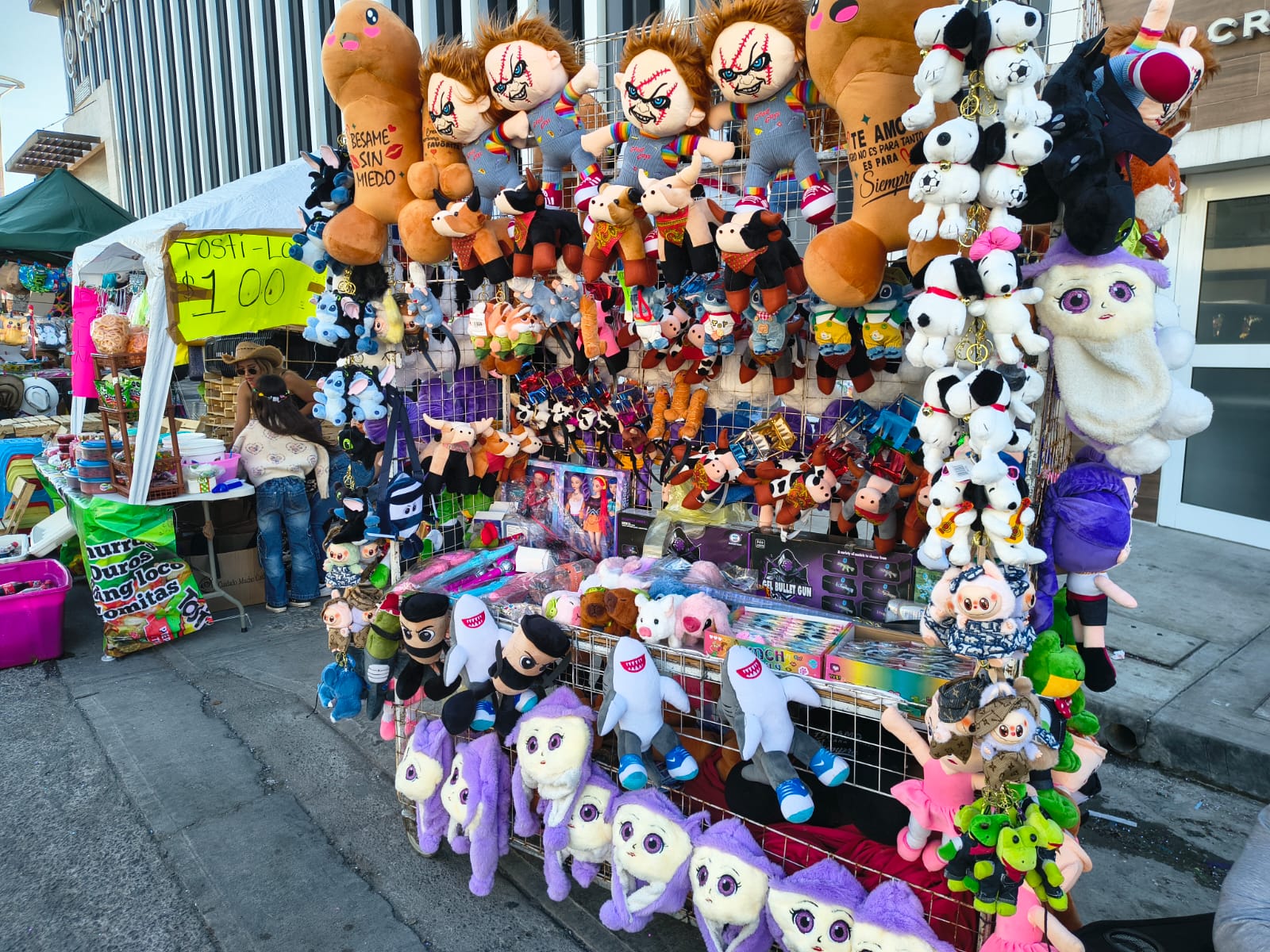 Vendedores en el Carnaval de Mazatlán 2026
