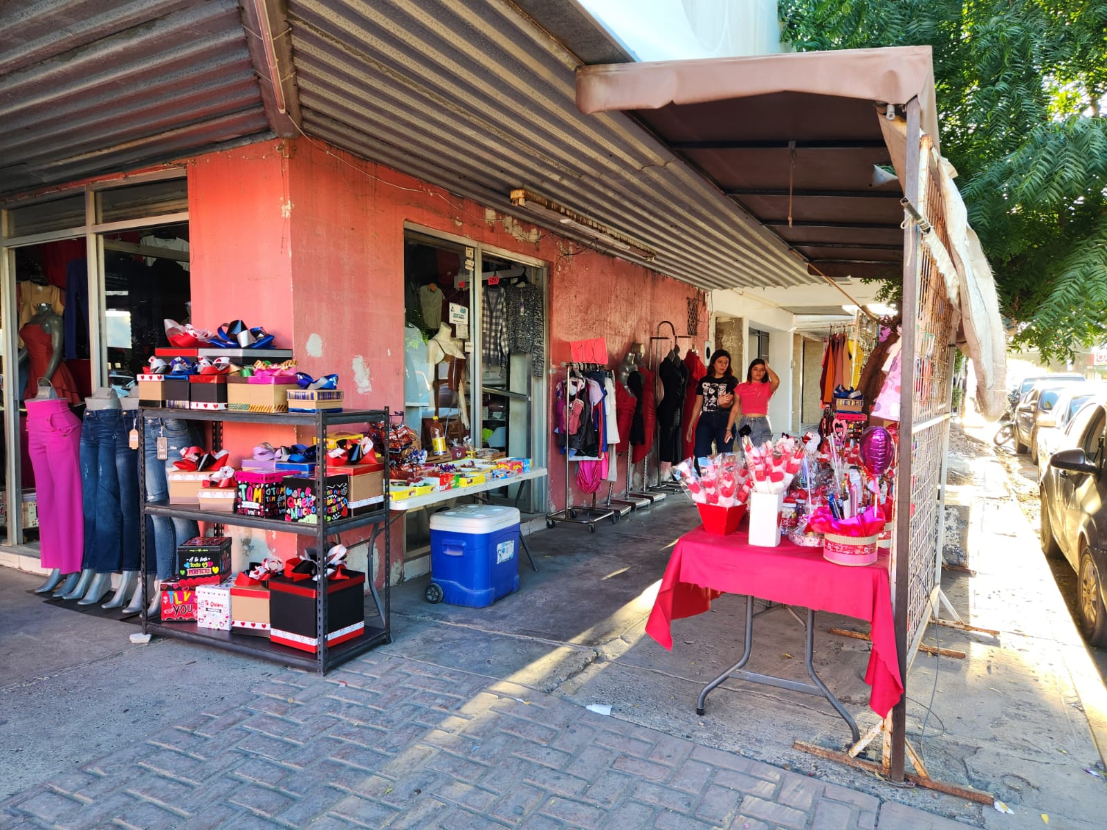 Ventas por el Día de San Valentín en Guasave, Sinaloa
