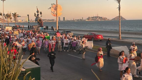 Mazatlán, Sinaloa se teñirá de morado este domingo: colectivas feministas llaman a marchar el 8M pese a rumores de miedo
