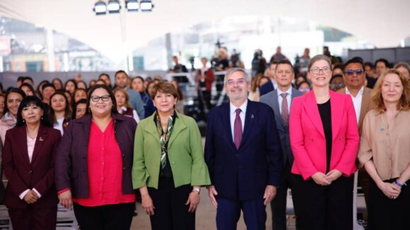Canciller Juan Ramón de la Fuente destaca papel de mujeres en la paz y presenta Centros LIBRE en Tecámac
