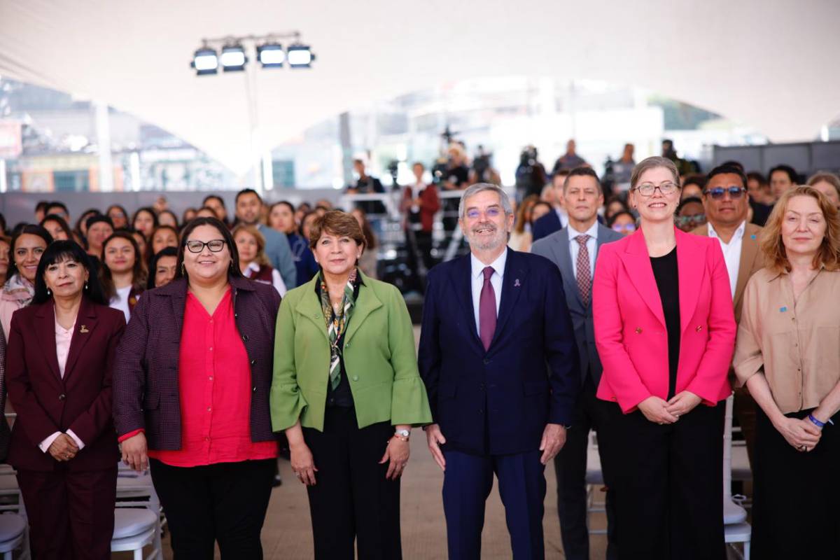 Canciller Juan Ramón de la Fuente destaca papel de mujeres en la paz y presenta Centros LIBRE en Tecámac