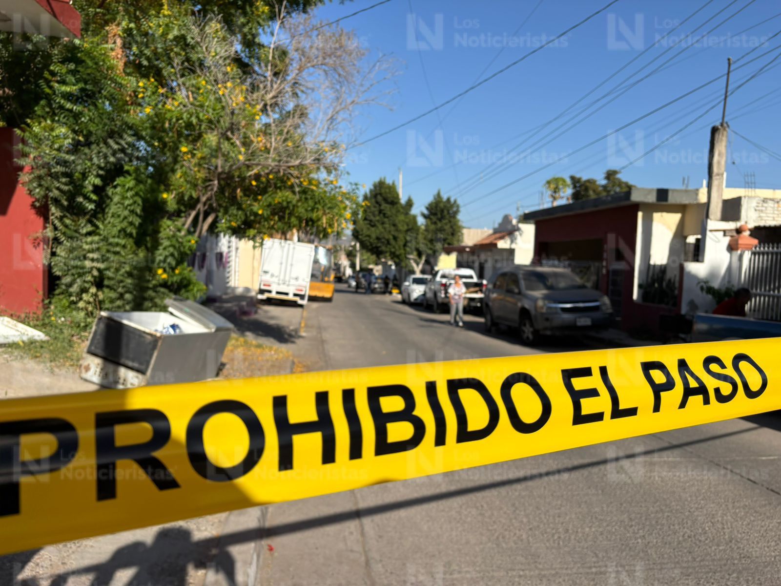 FGE realiza busqueda de una presunta osamenta humana en la 10 de Mayo en Culiacán