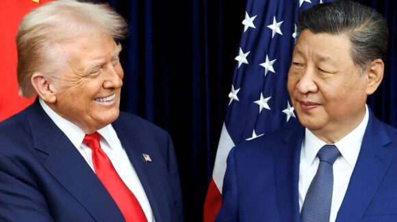 Trump aplaza visita a China por conflicto con Irán y la reprograma para mayo