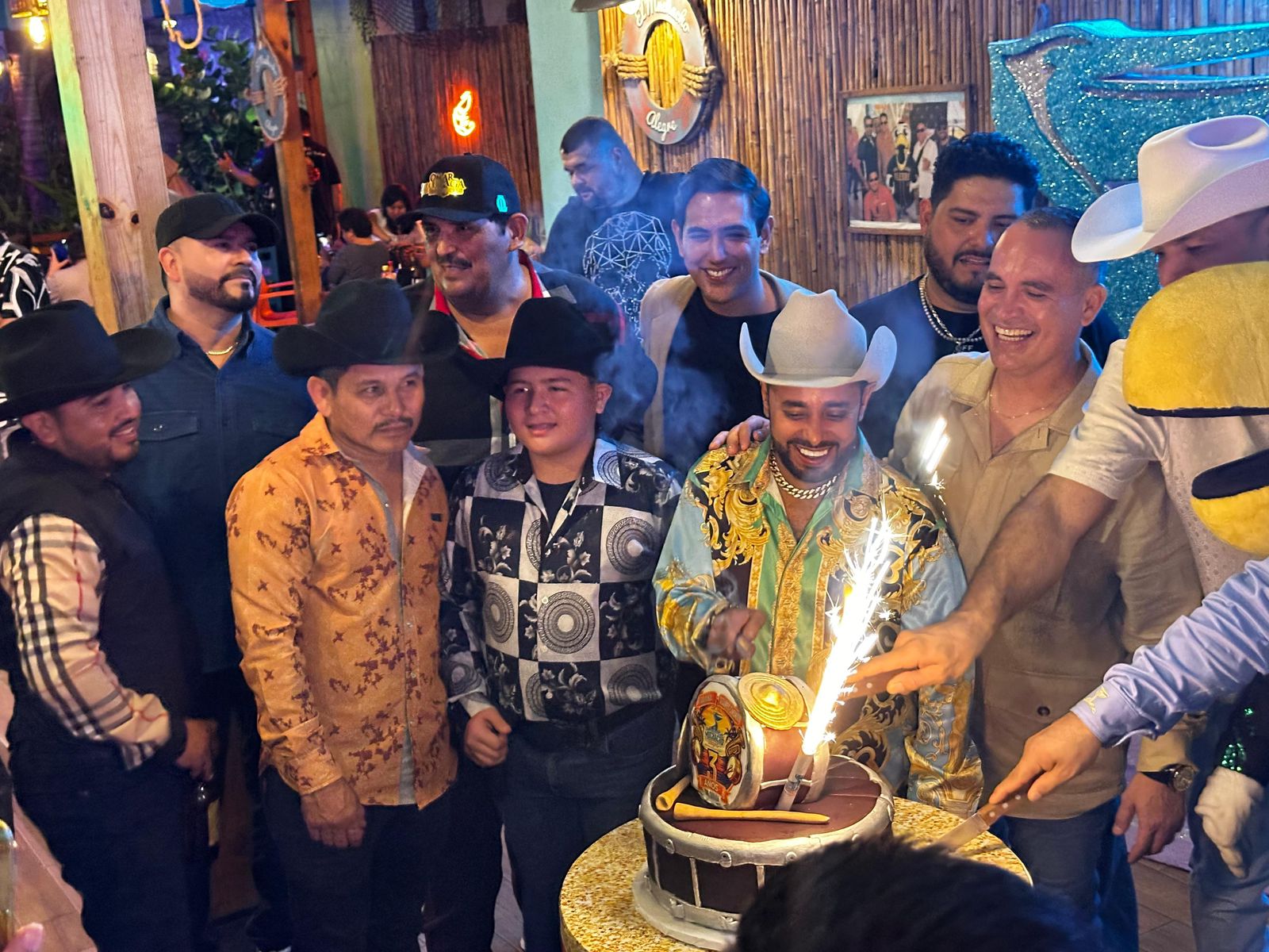 En grande fueron los festejos del Muchado Alegre en Mazatlán