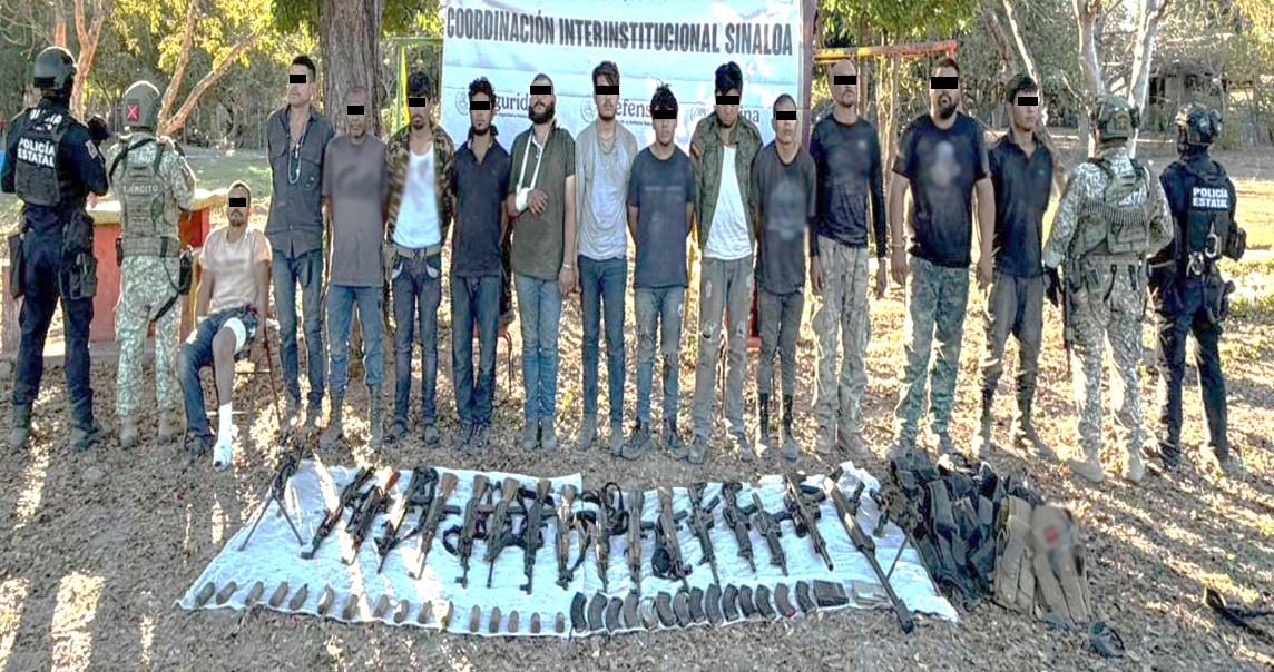 Los detenidos, las armas y los autos quedaron a disposición del juez