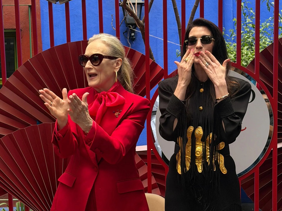 Meryl Streep y Anne Hathaway inician promoción de El diablo viste a la moda en CDMX