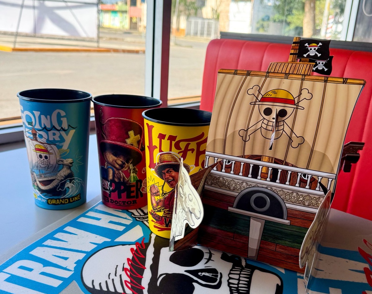 One Piece X Burger King 1