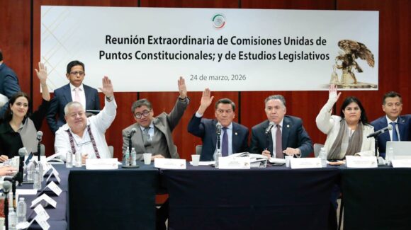 Senado aprueba en comisiones el Plan B de Reforma Electoral