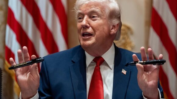 Escalan tensiones: Trump amenaza con atacar infraestructura petrolera de Irán