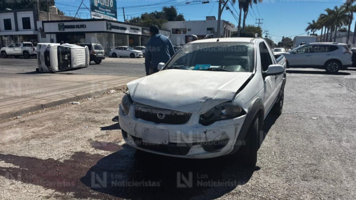 accidene automovilistico en centro de los mochis choque