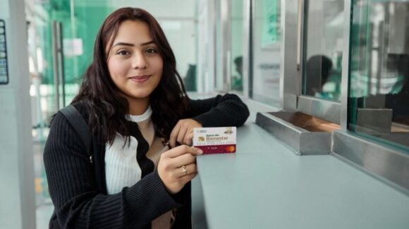 Beneficiarios de Beca Universal Benito Juárez y Jóvenes Escribiendo el Futuro recibirán doble pago en abril