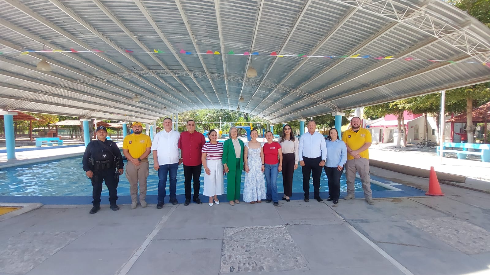 Reabren albercas municipales en Salvador Alvarado