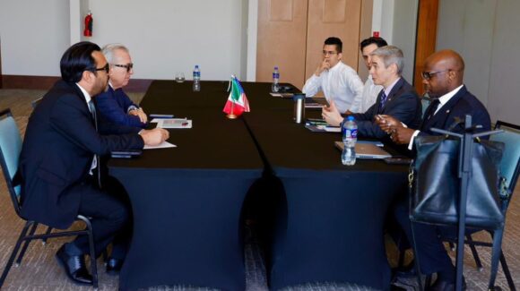 Rocha Moya le solicitó al cónsul de EU el regreso de la oficina de visas a Sinaloa; aquí te decimos dónde estaría
