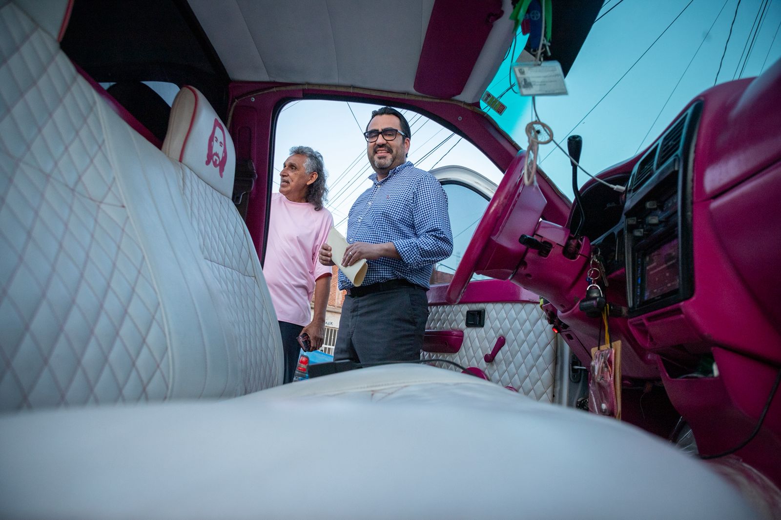 Alcalde de Culiacán se sube al camión de "El Guapo" Rosas