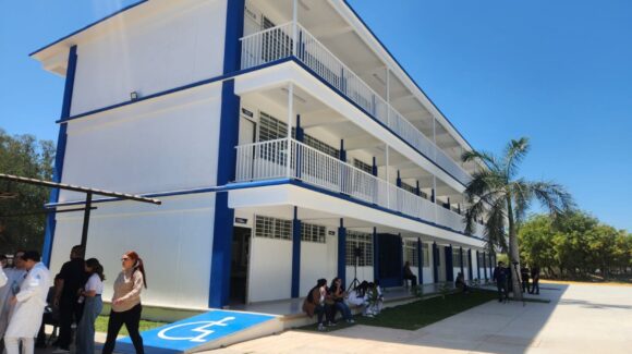 Anuncia Rocha licitación para nueva Facultad de Medicina de la UAS en Los Mochis, Sinaloa; buscan iniciar obra tras proceso
