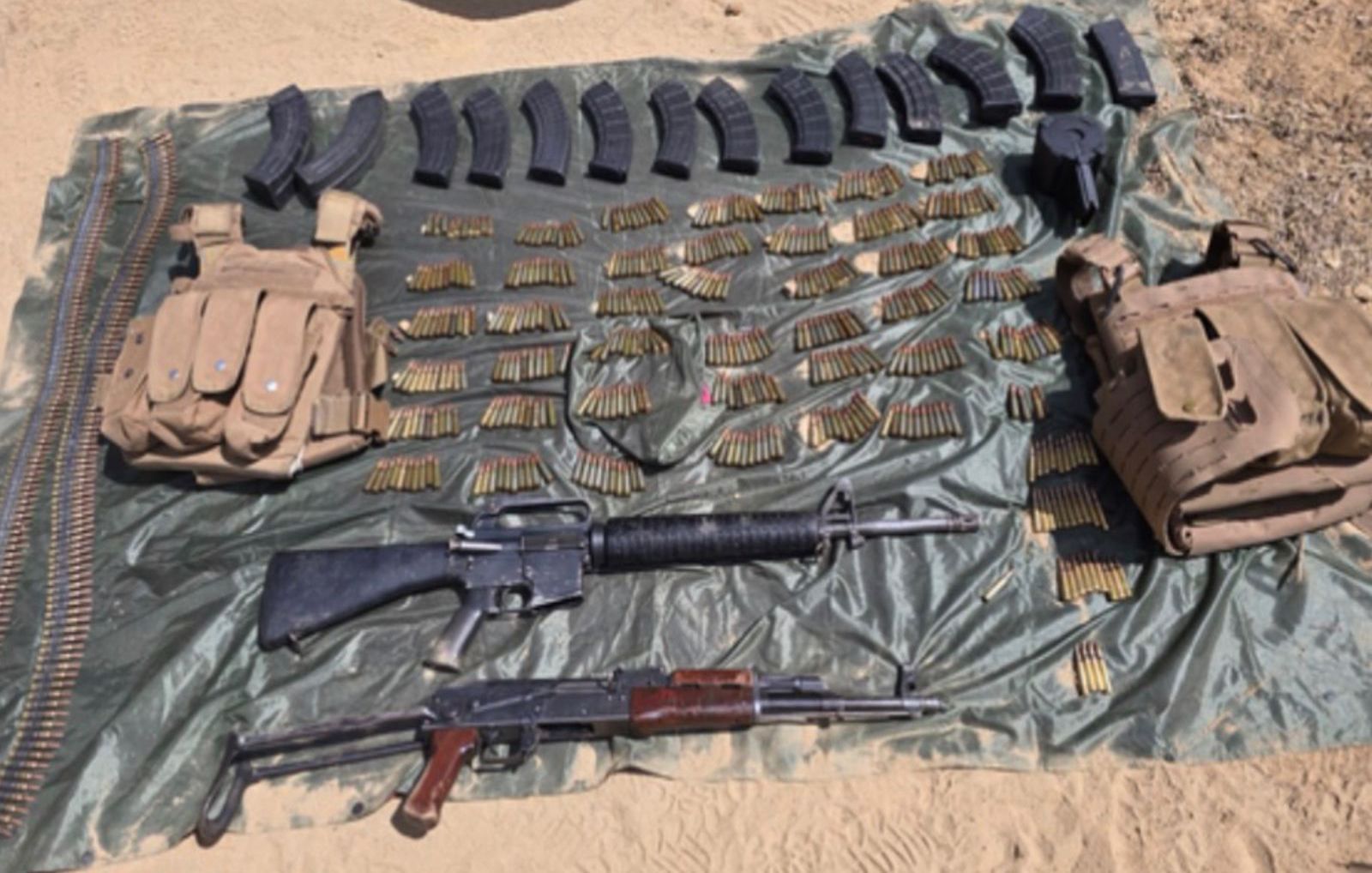 armas cargadores municiones y hasta un vehiculo robado fue asegurado en badiraguato sinaloa