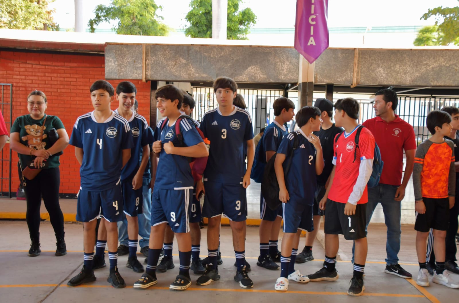 Estudiantes de 12 secundarias participaron en la Jornada Nacional de Futbol en Salvador Alvarado
