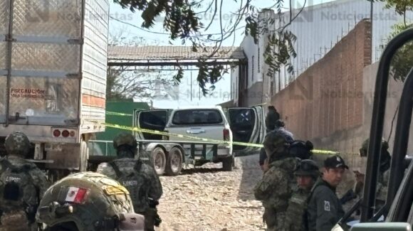 Atacan a balazos a mujer policía estatal en el Piggy Back de Culiacán, Sinaloa