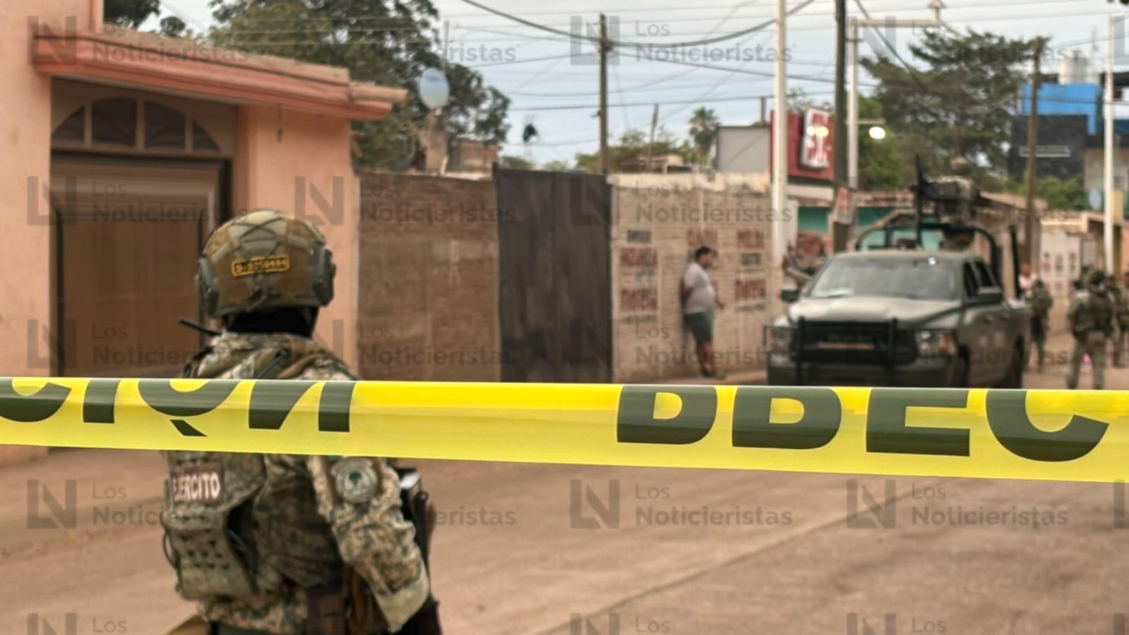 Atacan a balazos a un hombre en la colonia 5 de Febrero en Culiacán