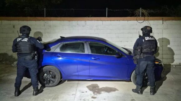 Tenía minutos de haber sido despojado; recuperan un vehículo en Culiacán, Sinaloa
