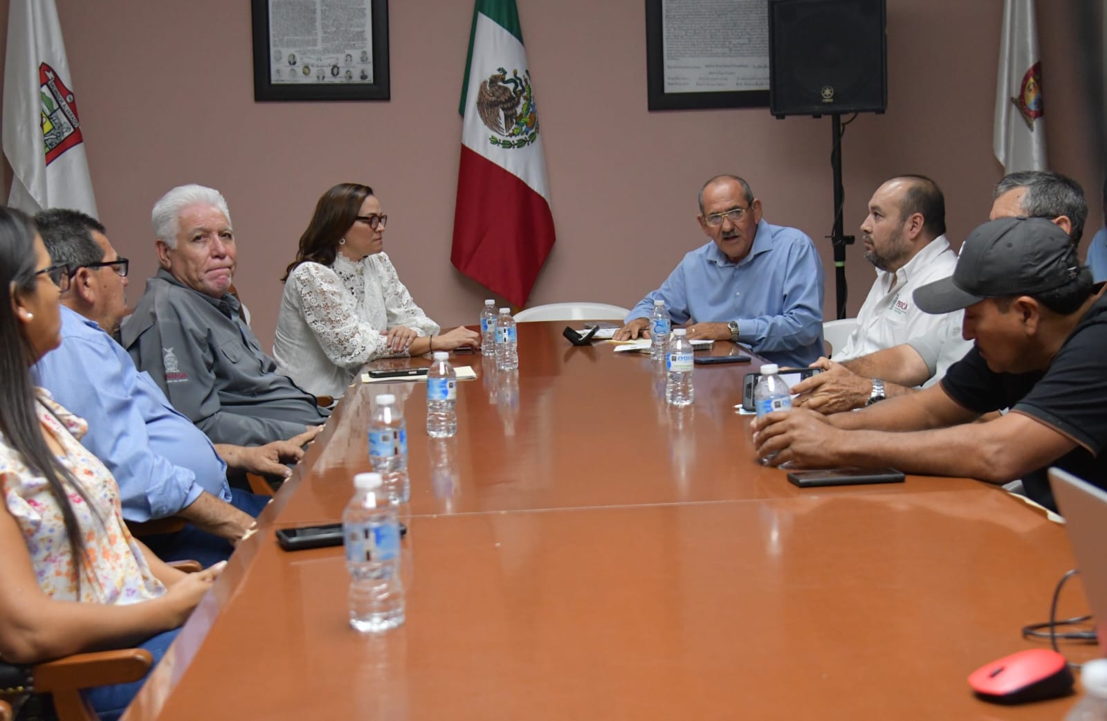 Autoridades y pescadores acuerdan levantar veda en la presa Eustaquio Buelna, Salvador Alvarado