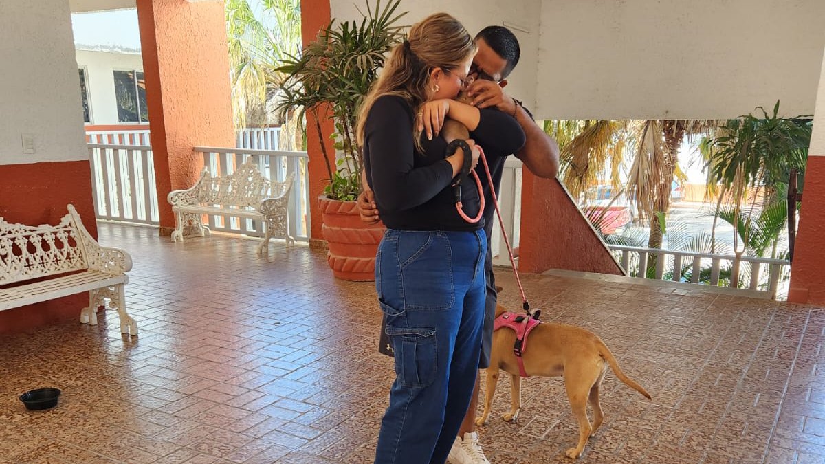 barby fernanda perrita que hizo rescatista a lilian alvarez en guasave abrazo