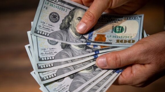 Dólar | Consulta el tipo de cambio de finales de marzo e inicios de abril