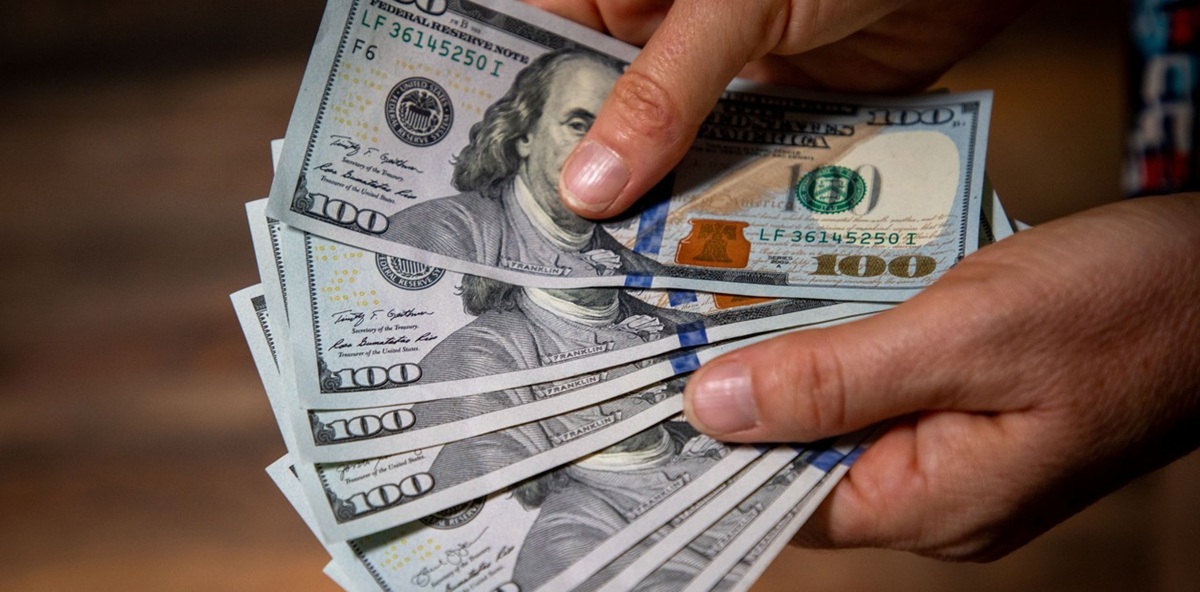 Billetes de dólares