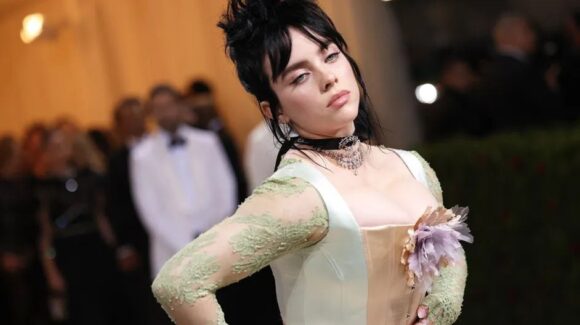 Billie Eilish podría saltar al cine como protagonista de “The Bell Jar”