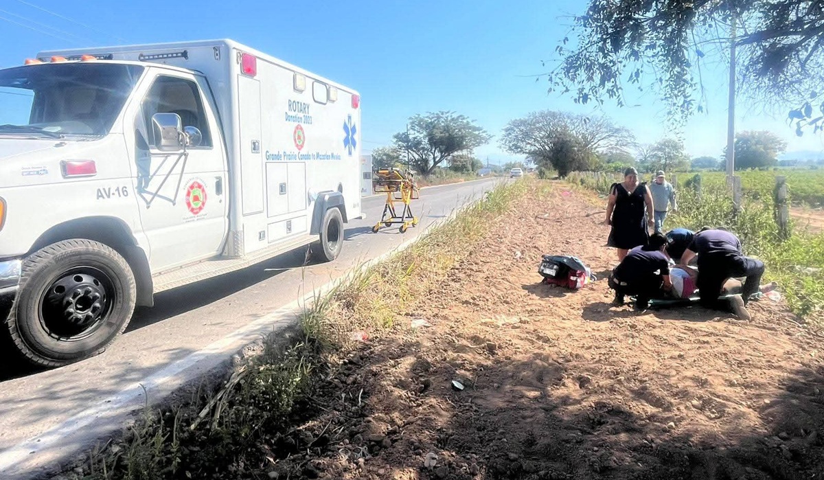 Bomberos Veteranos de Villa Unión atienden emergencias