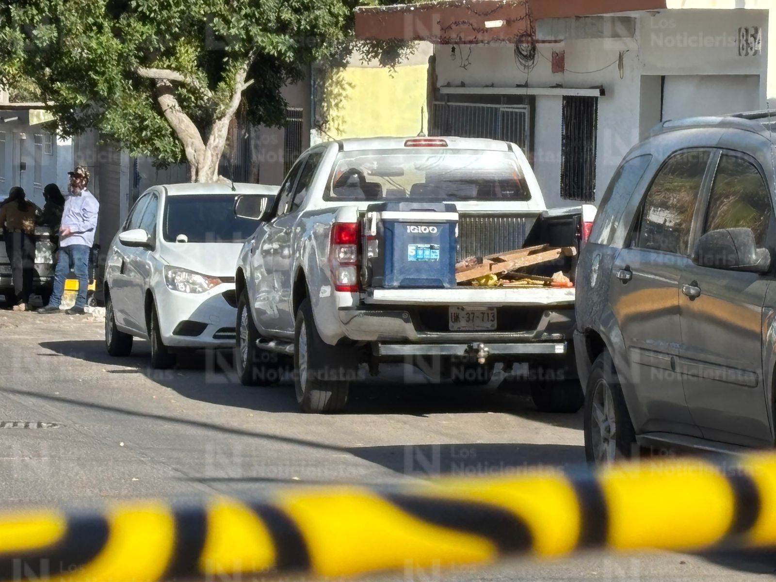 FGE realiza busqueda de una presunta osamenta humana en la 10 de Mayo en Culiacán