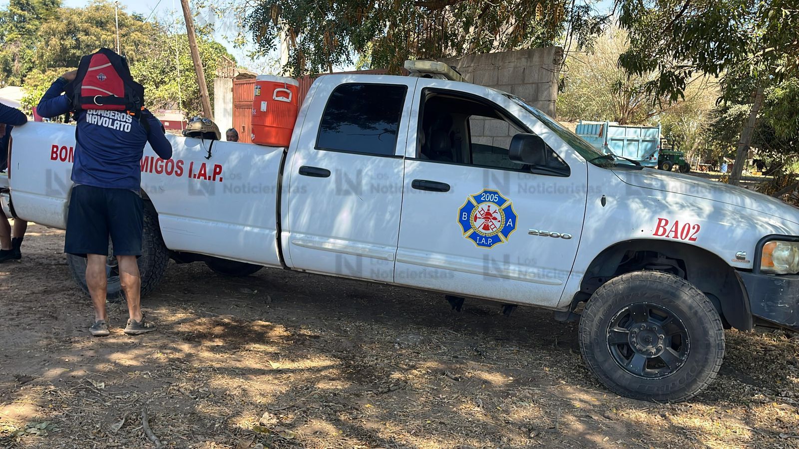 Búsqueda de adulto mayor que cayó a un canal en Otameto, Navolato