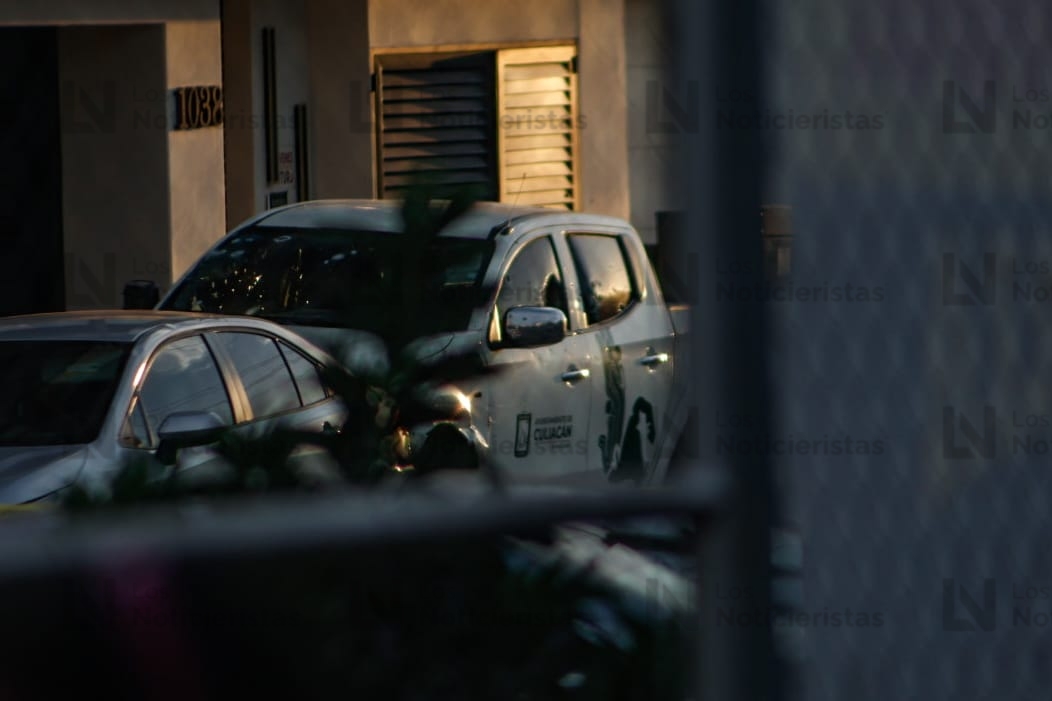 Camioneta de Ayuntamiento de Culiacán baleada