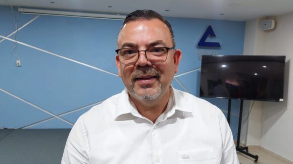 Bajo porcentaje de comercios afiliados a Canaco; buscarán integrar a negocios informales a la formalidad, en Salvador Alvarado