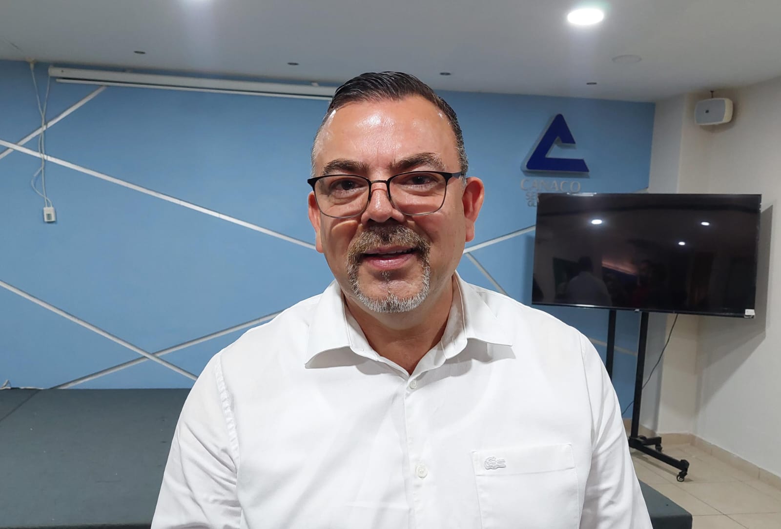 Presidente de la Cámara Nacional de Comercio, Servicios en Salvador Alvarado, Jorge Nishimoto