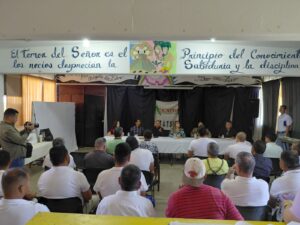 Capacitación para internos en el penal de El Castillo