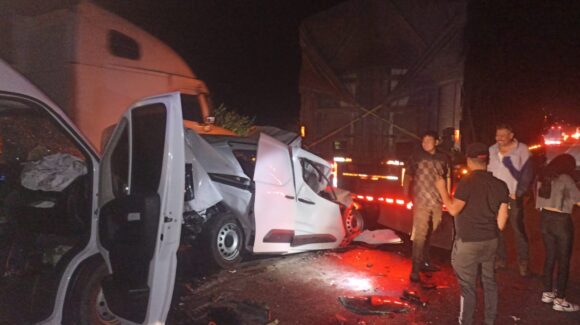 Cinco mujeres resultan lesionadas tras un accidente en la México 15, en el Valle del Carrizo, Ahome, Sinaloa