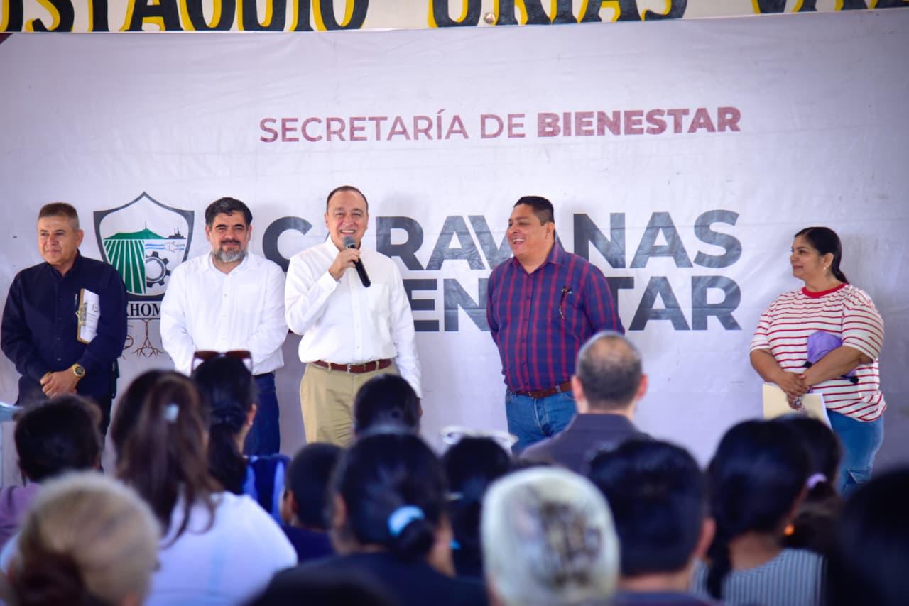 Caravanas del Bienestar en el campo pesquero Paredones