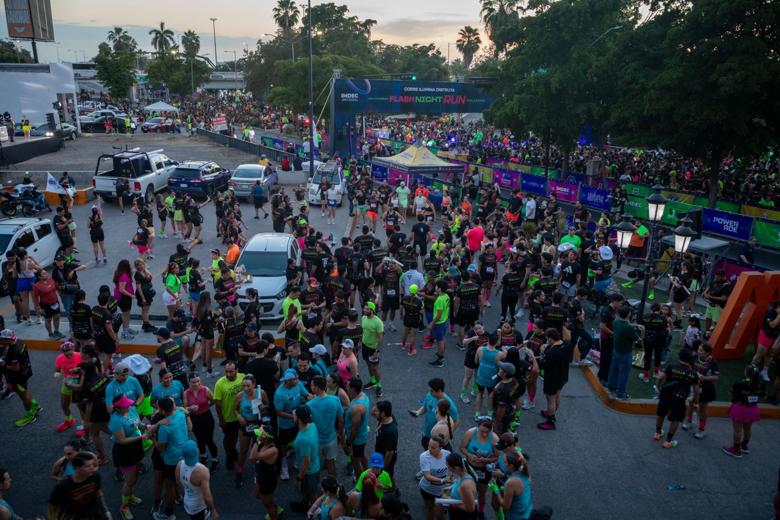 Así se vivió el Flash Night Run en Culiacán