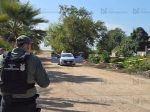 Encuentran automóvil baleado tras balacera en Culiacán