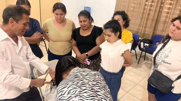Ayuntamiento de Mazatlán, Sinaloa, invita a la ciudadanía a inscribirse a los cursos gratuitos de Cecobi