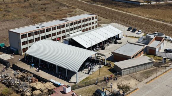 Celebra Estrella Palacios construcción de Bachilleratos ‘Margarita Maza de Juárez’ para Mazatlán, Sinaloa