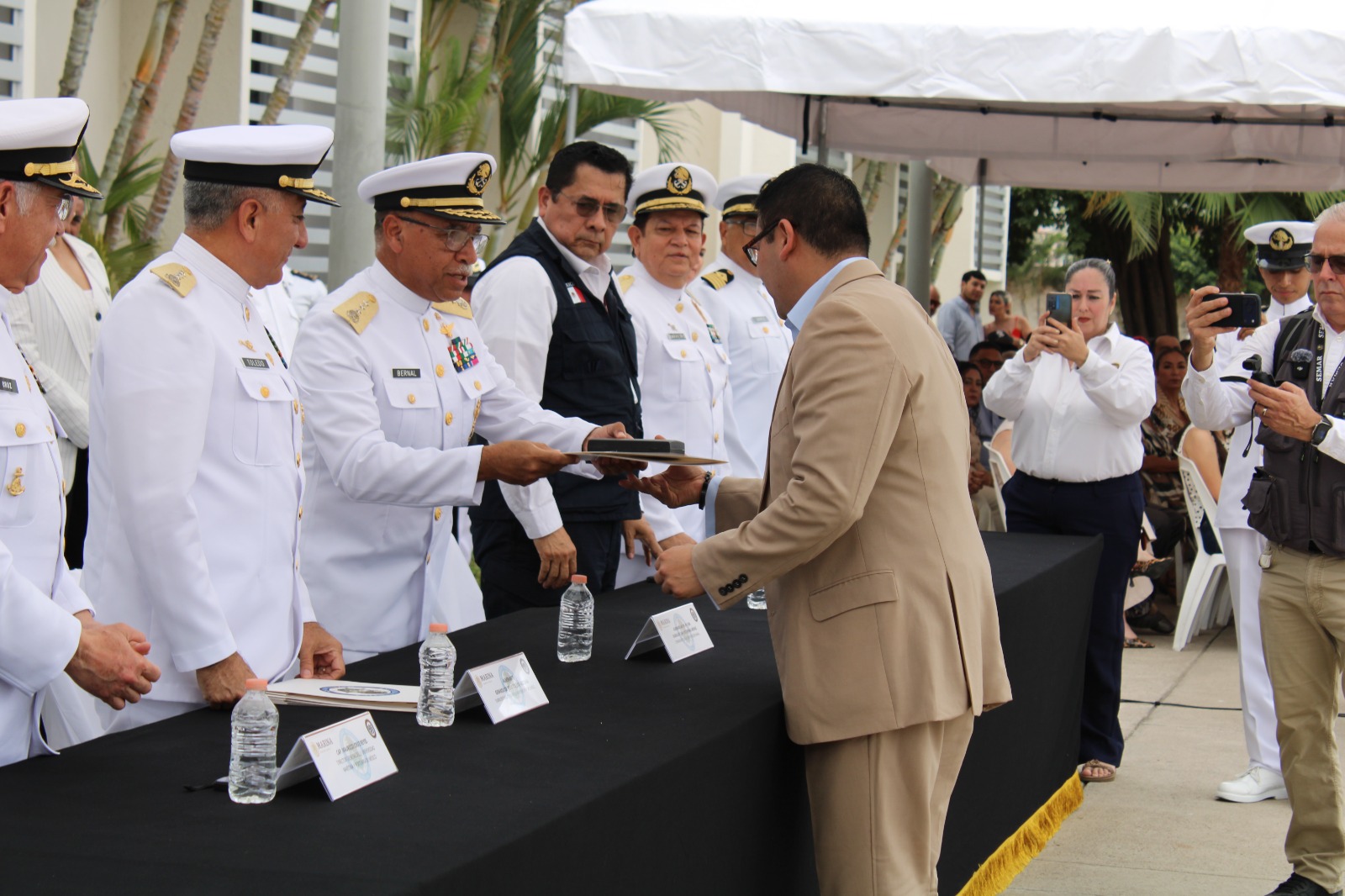 Celebran 146 aniversario de la Escuela Naútica Mercante Cap. Alt. Antonio Gómez Maqueo en Mazatlán