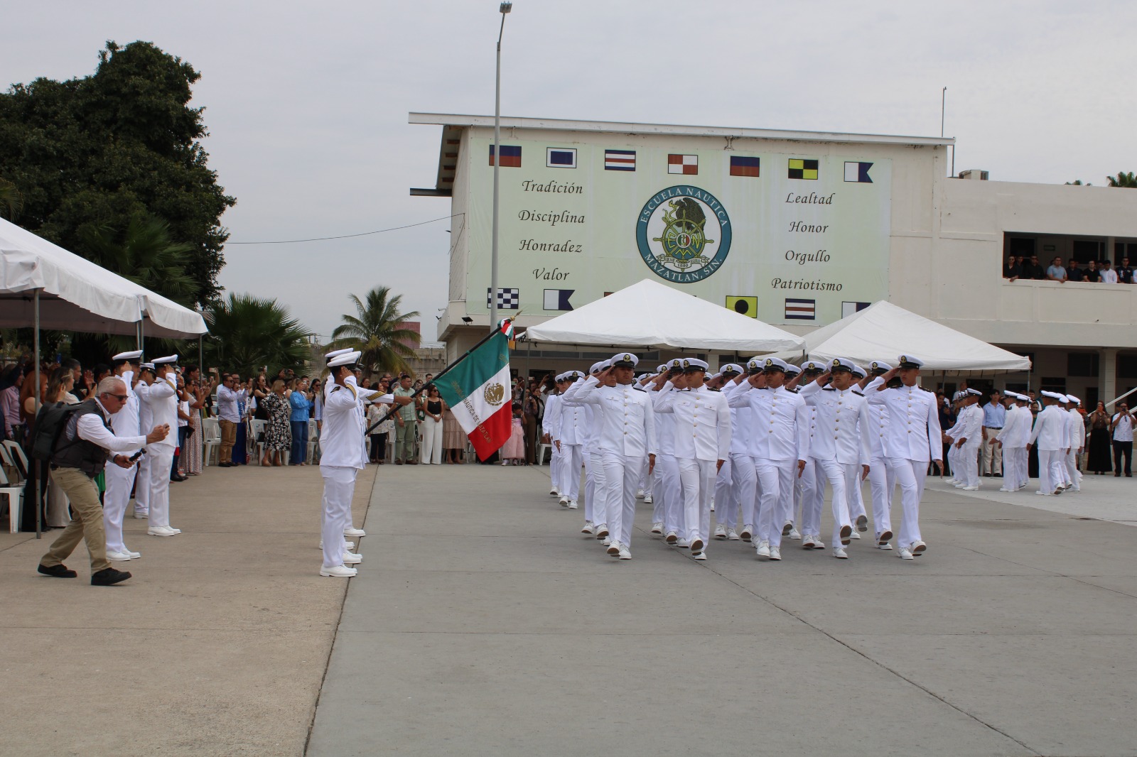 Celebran 146 aniversario de la Escuela Naútica Mercante Cap. Alt. Antonio Gómez Maqueo en Mazatlán