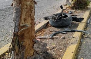 Fuerte choque en el acceso al Aeropuerto Internacional de Culiacán deja un lesionado
