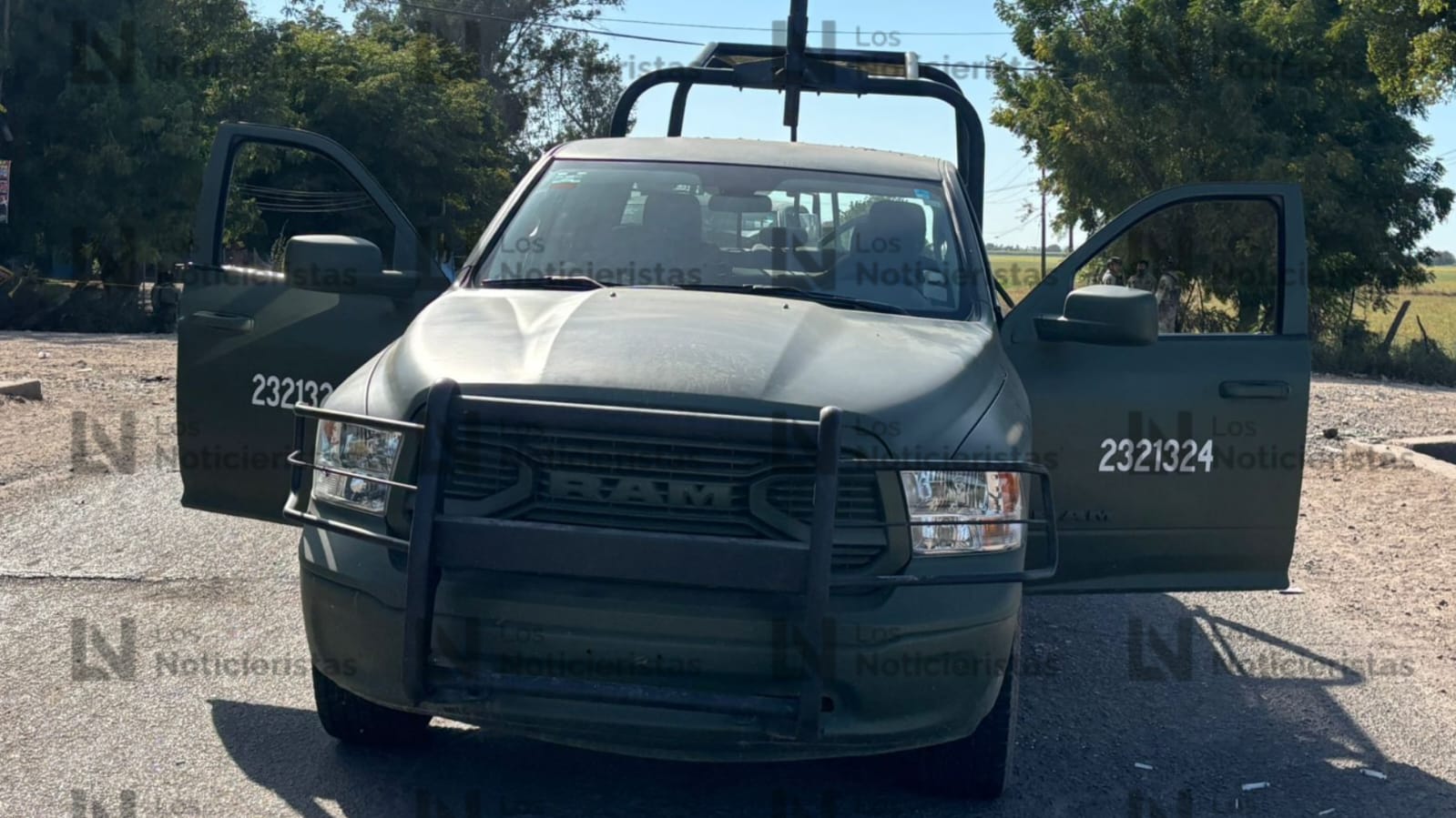 Patrullas militares chocan tras una persecución en Villa Juárez, Navolato